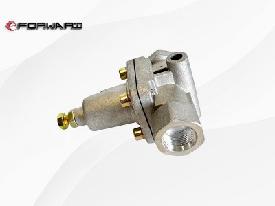 DZ9100360370 溢流阀 XQ047378,Overflow valve,济南向前汽车配件有限公司