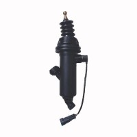 供应重汽豪沃T5G汕德卡C7H配件 驾驶室离合器总泵带线711W30715-6152