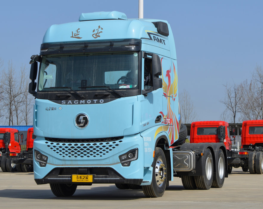 DZ16251110530 雨刮盖板总成 XQ047420,Wiper cover assembly,济南向前汽车配件有限公司