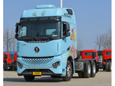 DZ16251110530 雨刮盖板总成 XQ047420,Wiper cover assembly,济南向前汽车配件有限公司