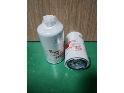 批发价高品质卡车燃油滤清器FS1212/3315843适用于东风福田陕汽江淮卡车发动机系统卡车配件