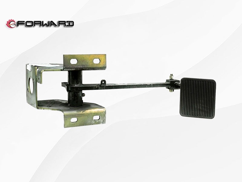 WS24502030107 离合器踏板总成 XQ000414,Clutch pedal assembly,济南向前汽车配件有限公司