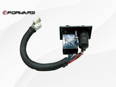 WS24502030108-1 冷暖一体机控制器 XQ000411,Air conditioning controller,济南向前汽车配件有限公司