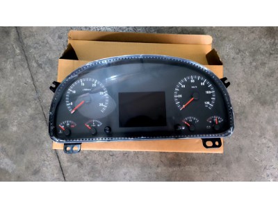 豪沃组合仪表 WG9716582211