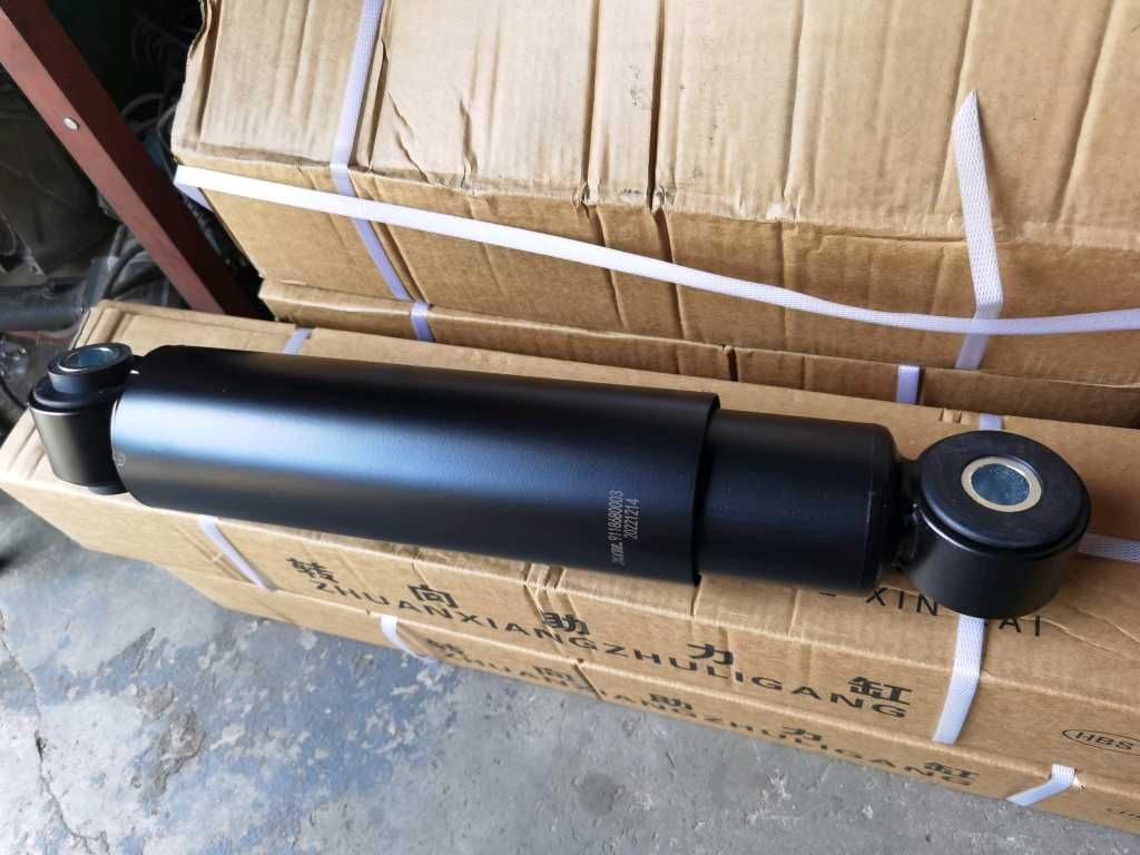 前橋減震器 DZ9118680003