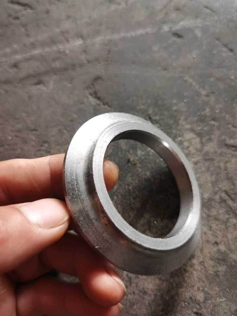 推力杆销轴垫片 50 331400683