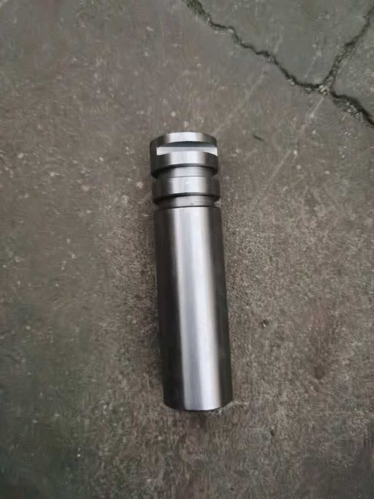 倒档中间轴,7DS180-1701083