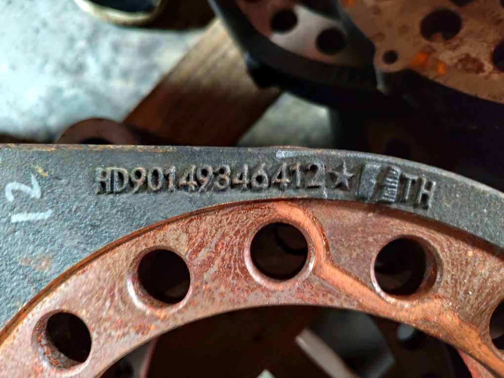 HD90149346412后制動底板