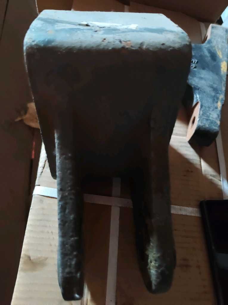 WG1651437325反轉(zhuǎn)支架