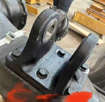 HD90149526250推力桿下支架