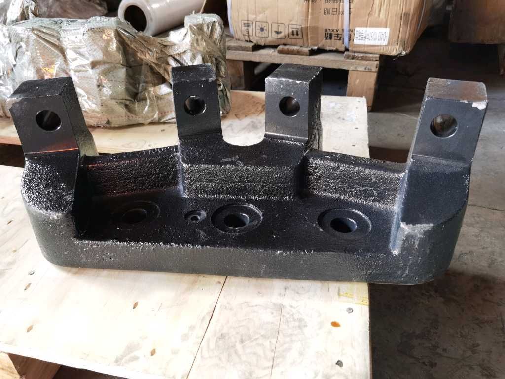 推力杆上支架图2