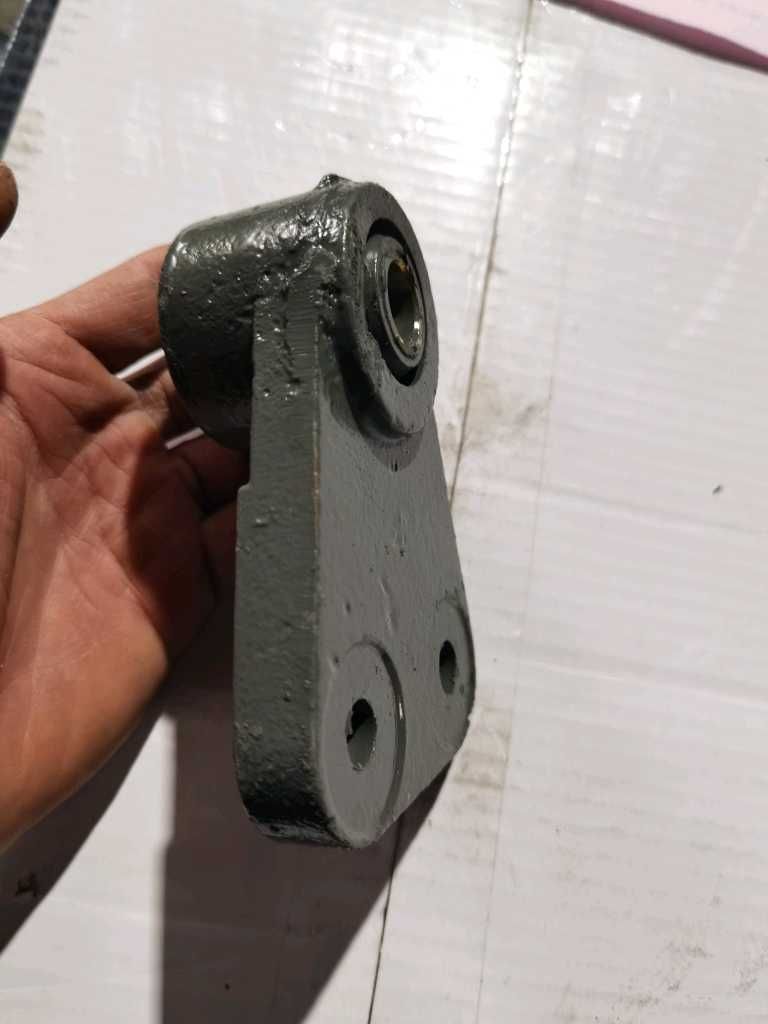 前稳定杆支架图3