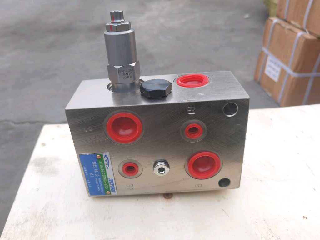 转向阀组318A0200DWG07图4