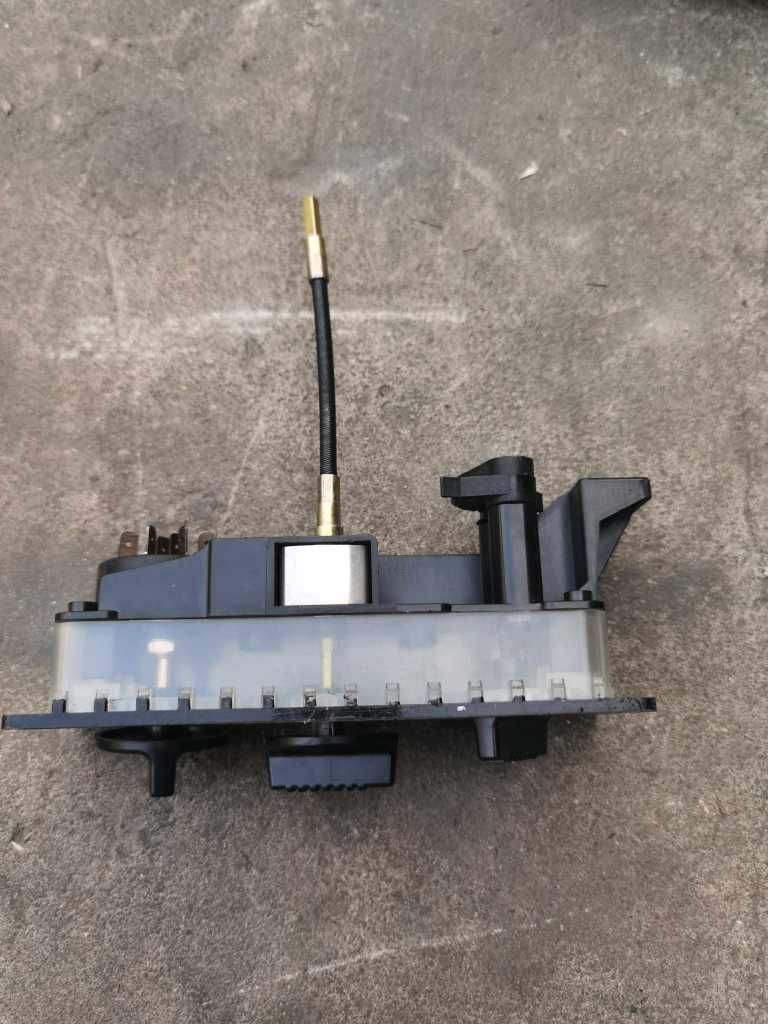 空调操纵面板图1