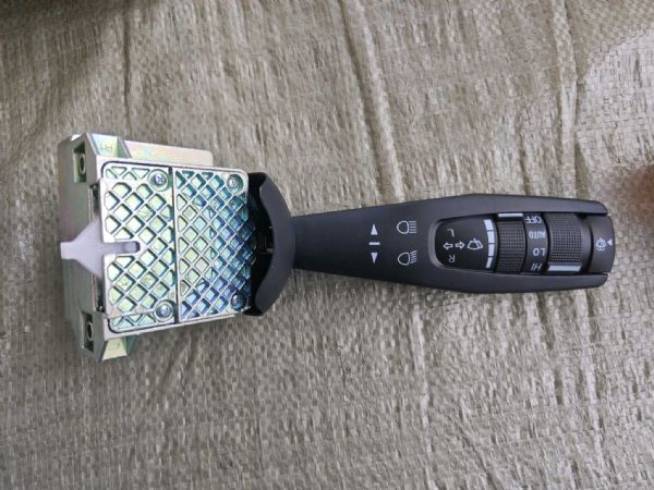 H637300000009組合開關左操作手柄