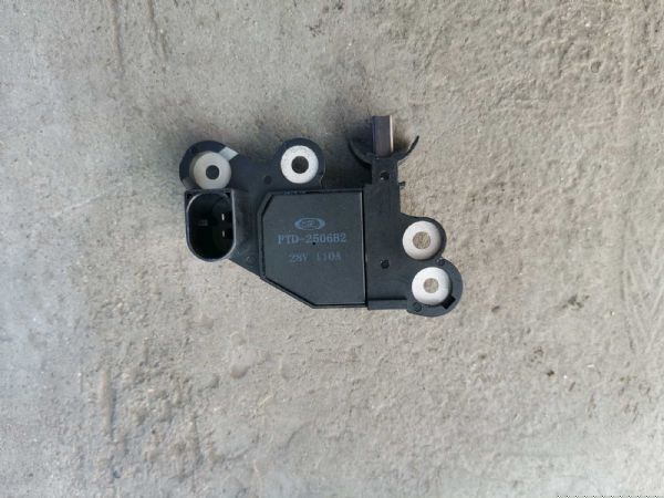 發(fā)電機調(diào)節(jié)器