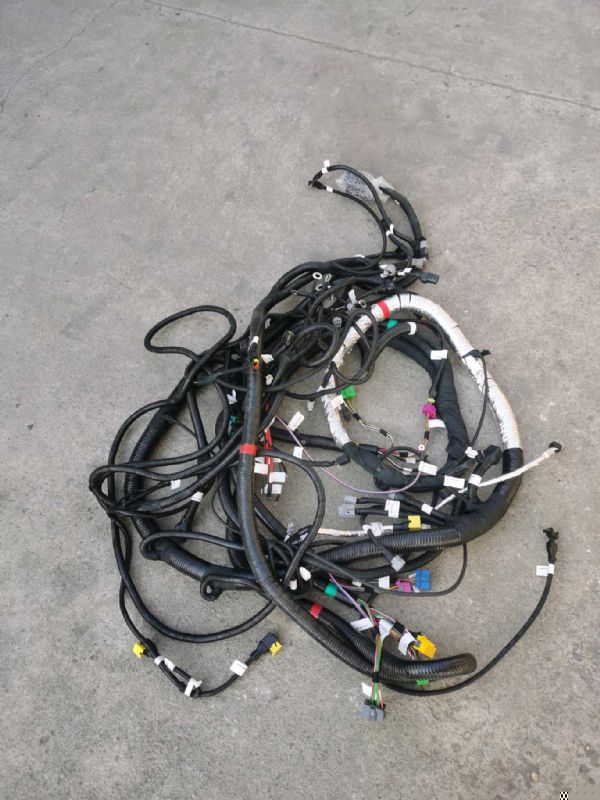 前車架線束總成