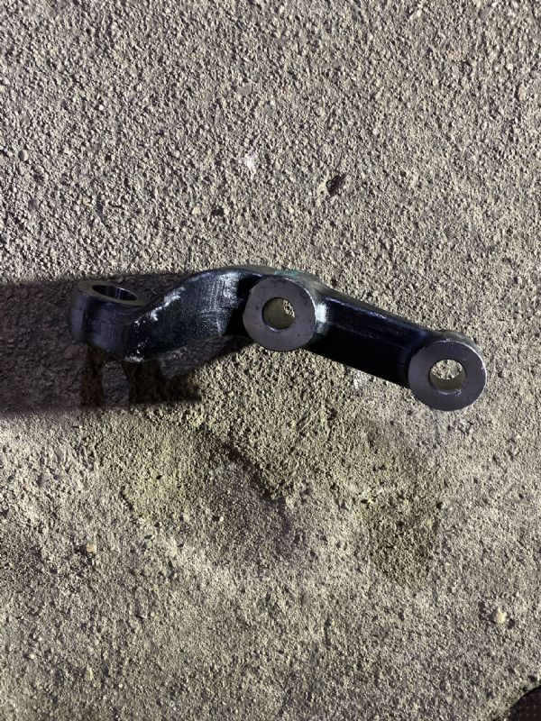 转向横拉杆臂（左）