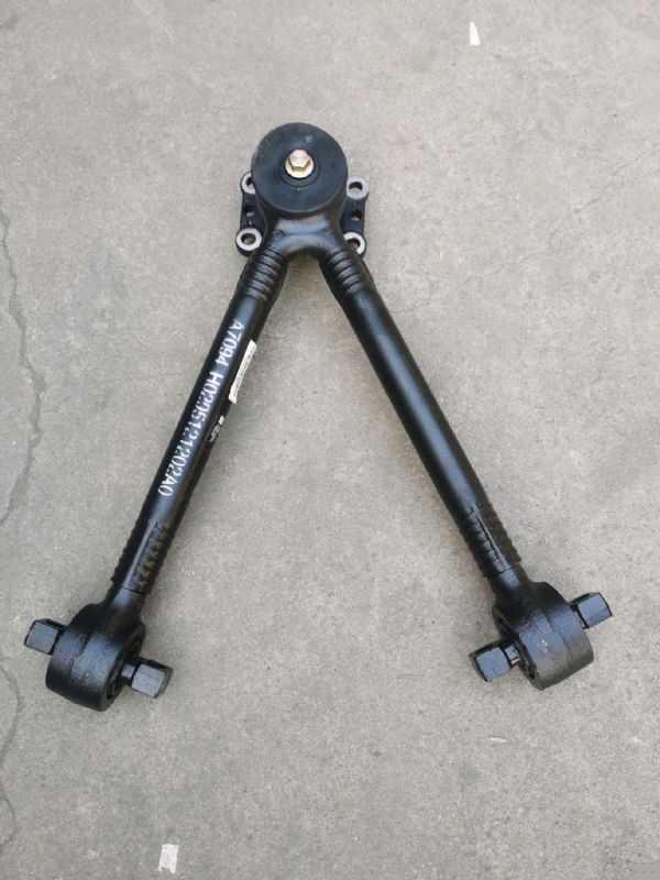 后V型推力杆总成