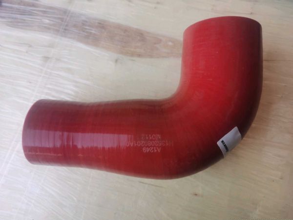 软管-缓速器出水口