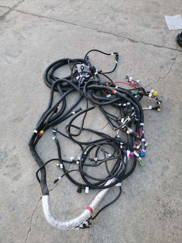 前车架线束总成