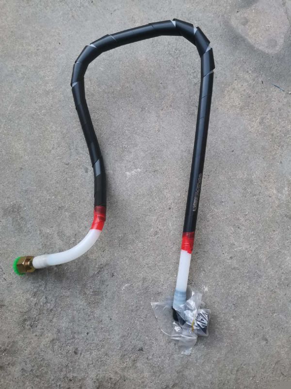 供油管-切断阀至粗滤器