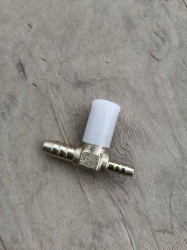 快插式T型三通接头(M22-8-12)