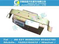 az1651330112,豪瀚配件 豪瀚右车门内拉手支架WG1651330112,济南奇昌汽车配件有限公司