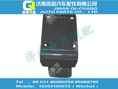 az9725590237,豪沃配件 豪沃发动机前右支架,济南奇昌汽车配件有限公司