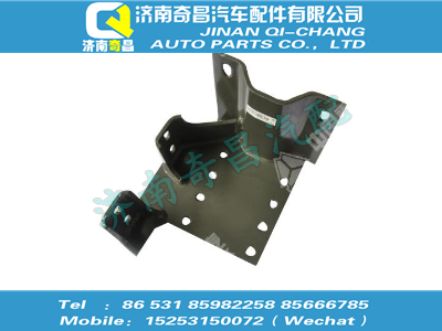 wg9112931002,SITRAK配件右托架总成,济南奇昌汽车配件有限公司