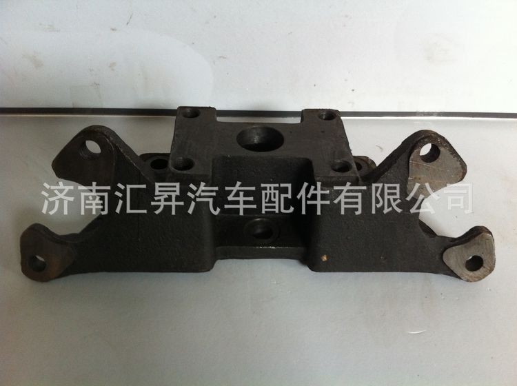 供应重汽豪沃ac16桥气室支架（中桥）az9231340944/az9231340944