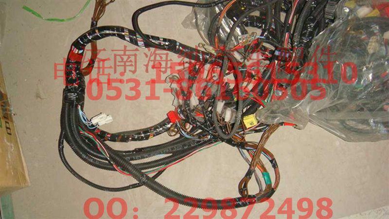 AZ9722770161,右置HW7C驾驶室电线束,济南海纳汽配有限公司