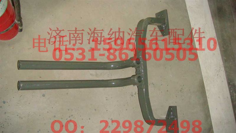 AZ9925950014,后挡泥板中间支架总成,济南海纳汽配有限公司