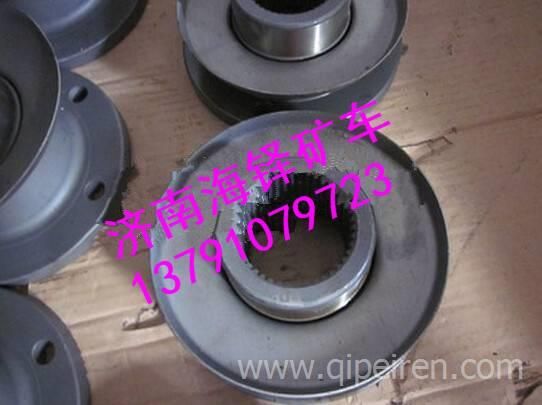 2919TFW111-010徐工矿用车NXG5650DT上推力杆 2919TFW111-010