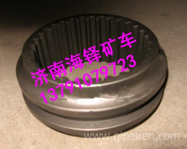 82810600徐州美驰桥宽体车K2512中桥主减总成 82810600