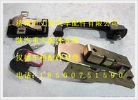 陜汽德龍偏置碼頭車左車門鎖操縱機(jī)構(gòu)總成