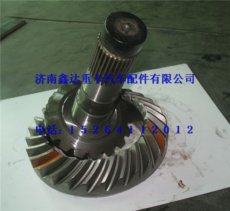 AZ9112320035 ,陕汽奥龙原厂盆角齿                       ,济南鑫达重卡汽车配件有限公司