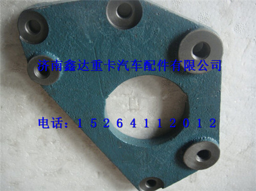 VG1034080088 ,重汽发动机粗滤支架                                 ,济南鑫达重卡汽车配件有限公司