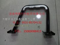 重汽豪沃轻卡配件右金属下踏板