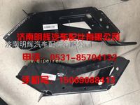 重汽豪沃轻卡配件后悬支架