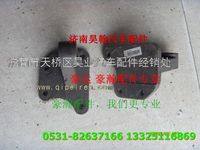 中國重汽豪運(yùn)前大燈總成 重汽豪運(yùn)駕駛室重汽豪運(yùn)駕駛室空殼