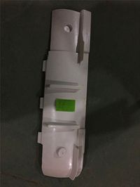 DZ13241870027   左扰流板内板