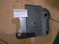 AZ9725520291   推力杆前支架