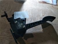 WG9725570010   電子油門總成