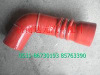 中冷器出气胶管   