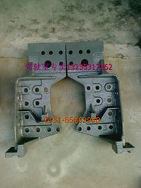 AZ1664430042,重汽A7 前悬支架,济南利泉汽车配件销售中心
