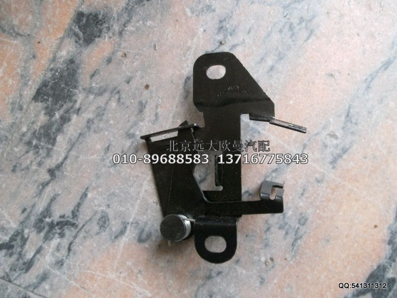 1B24953104017,拉丝支架右ETX,北京远大欧曼汽车配件有限公司