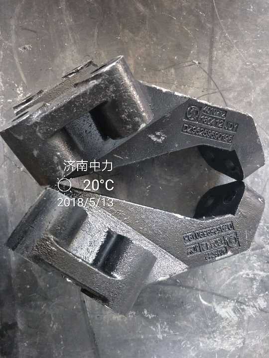 新M系發動機托架95259590195