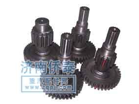 18222,焊接轴,济南侨泰重型汽车配件有限公司