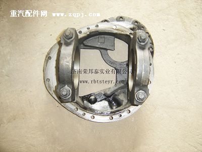 199014320120.中桥主减速器壳图1